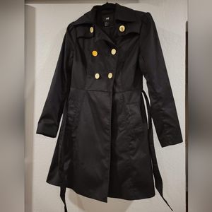 H&M Black Trench Coat Belted Flared Skirt Gold Buttons Pockets Women's Size 2